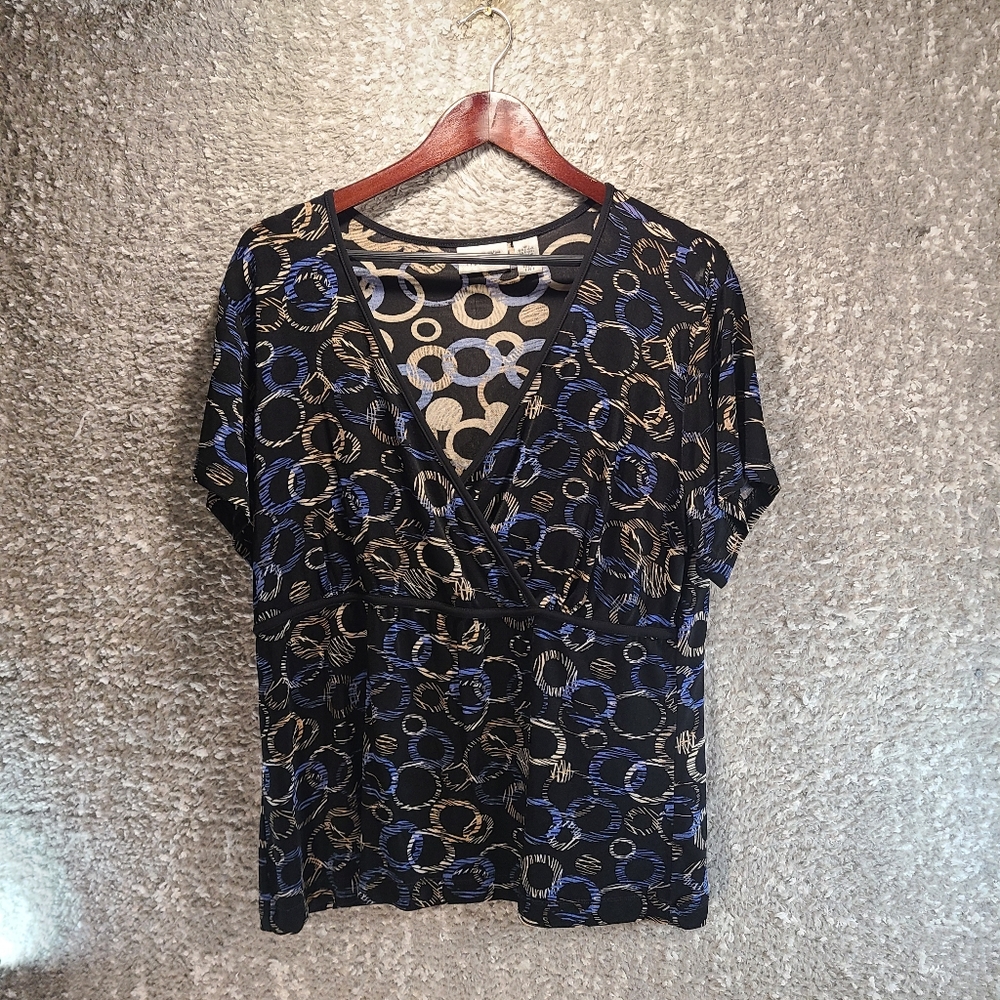Chico's Travelers Top Women's 3 XL Black Geometric Slinky Acetate V-Neck Blouse